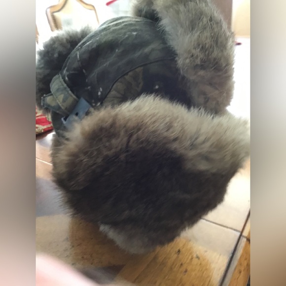 Youth fur hat - Picture 6 of 6